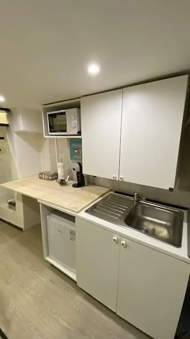 La Casina Di Santa Chiara Wifi, Netflix Appartement Napels